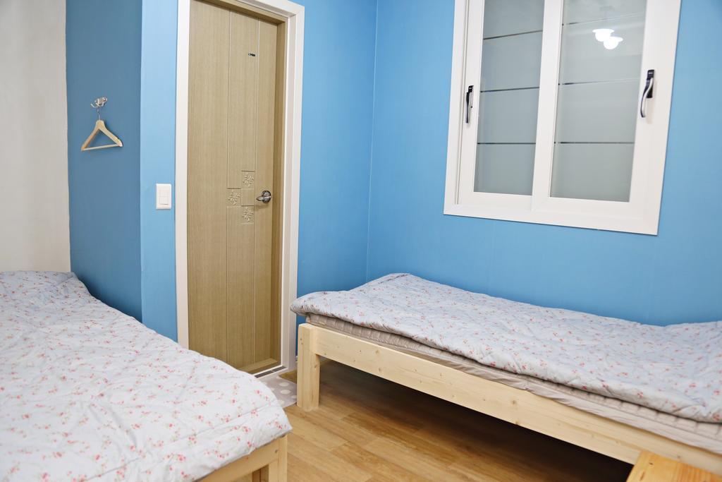 Op 102 Guesthouse Gyeongju Exterior photo